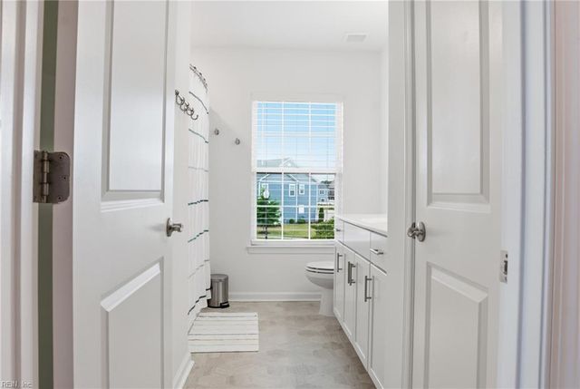 355 Middleton WAY, Chesapeake, VA 23322