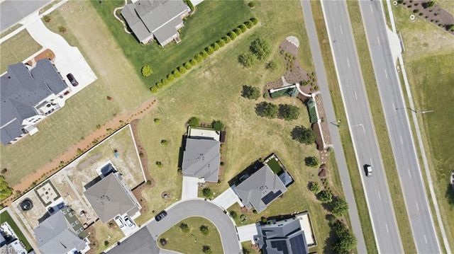 355 Middleton WAY, Chesapeake, VA 23322