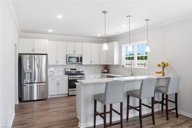 355 Middleton WAY, Chesapeake, VA 23322