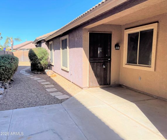 8736 E Nido Circle, Mesa, AZ 85209