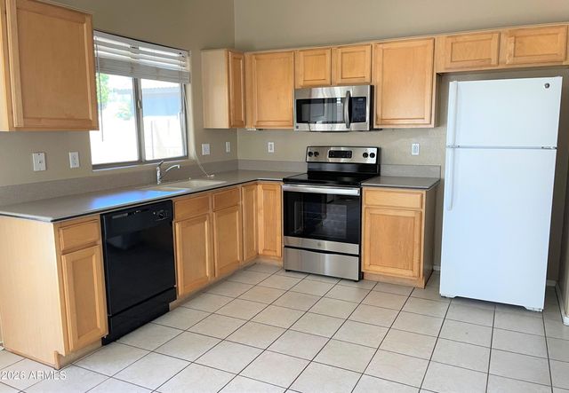 8736 E Nido Circle, Mesa, AZ 85209