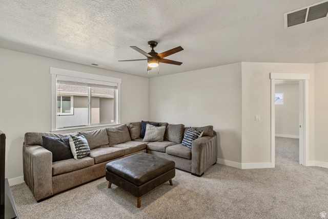 4272 N 400 W, Lehi, UT 84043