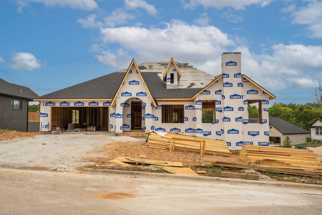 1607 E Silo Ridge Drive, Ozark, MO 65721