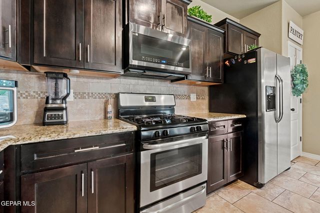 13491 BRADFORD Street, Horizon City, TX 79928