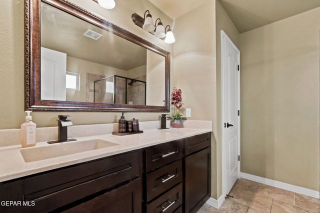 13491 BRADFORD Street, Horizon City, TX 79928