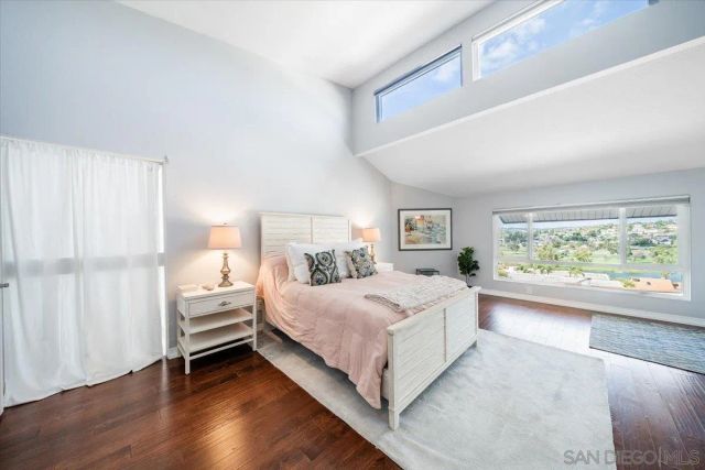 2431 La Costa Avenue B, Carlsbad, CA 92009