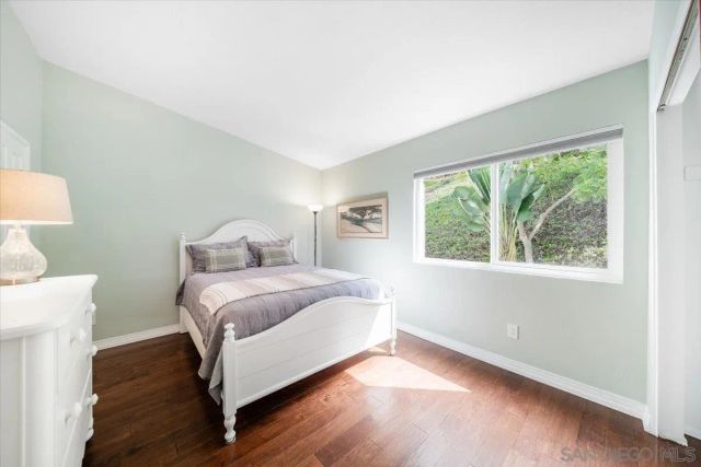 2431 La Costa Avenue B, Carlsbad, CA 92009