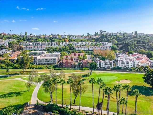 2431 La Costa Avenue B, Carlsbad, CA 92009