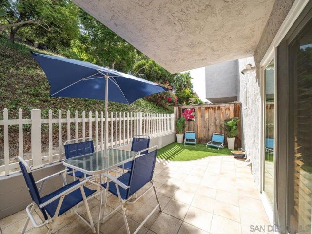 2431 La Costa Avenue B, Carlsbad, CA 92009