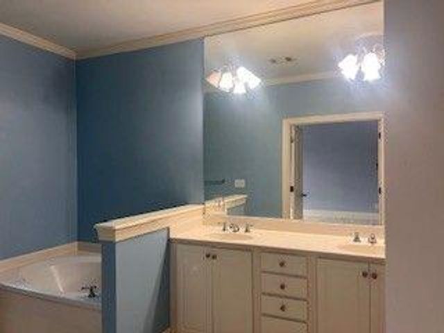 144 W Ridge Way, Roswell, GA 30076