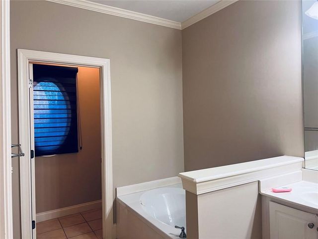 144 W Ridge Way, Roswell, GA 30076