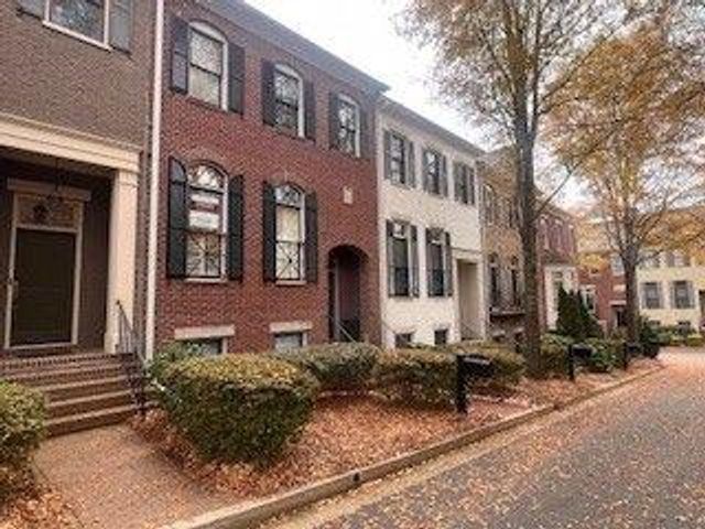 144 W Ridge Way, Roswell, GA 30076