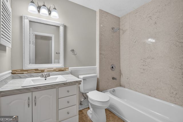 811 Cutter Court, Hinesville, GA 31313