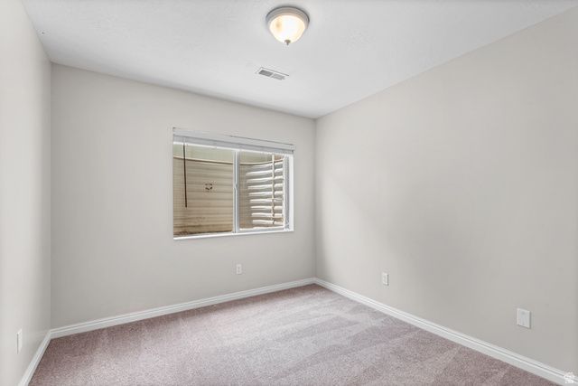 8688 DIAMOND DOVE DR, West Jordan, UT 84088