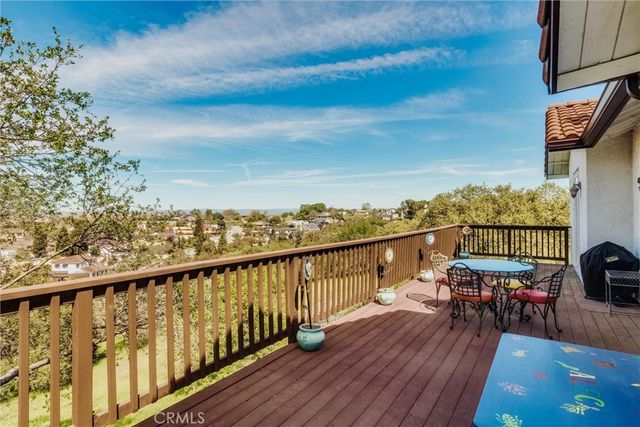 731 Renate Way, Paso Robles, CA 93446