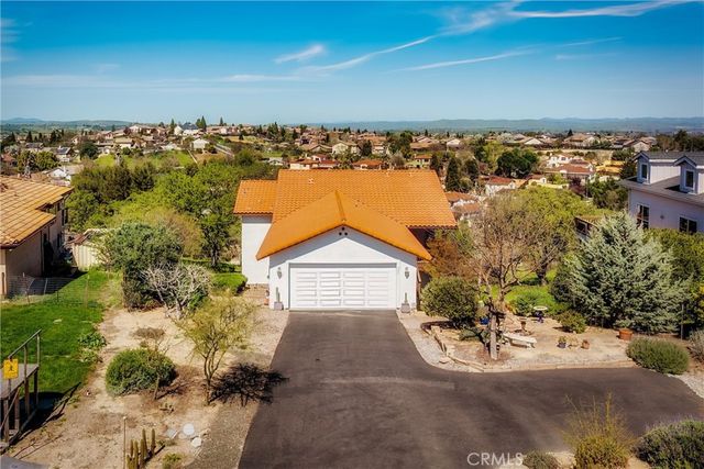 731 Renate Way, Paso Robles, CA 93446