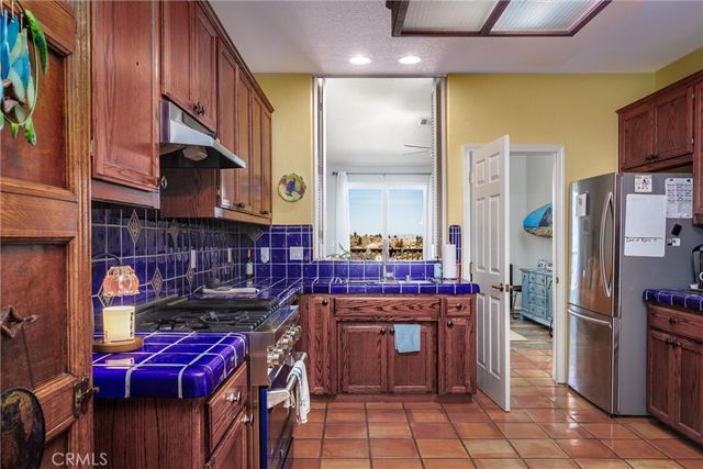 731 Renate Way, Paso Robles, CA 93446