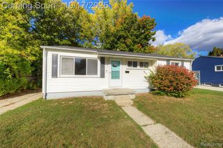 838 Westwood Drive, Fenton, MI 48430