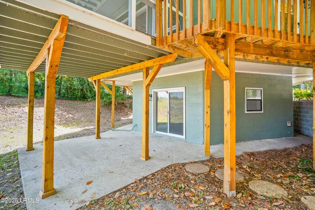 1203 Laudonniere Street, Beaufort, SC 29902