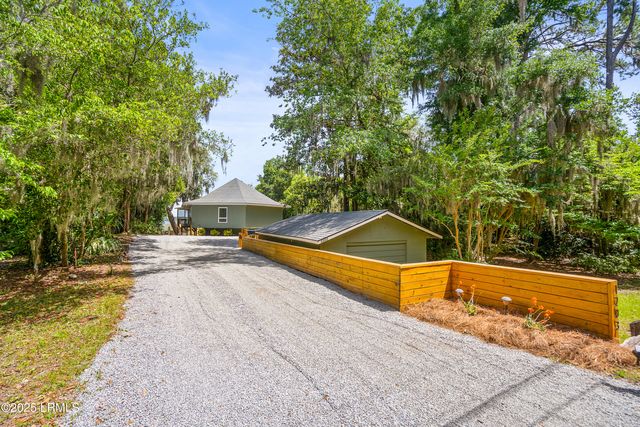 1203 Laudonniere Street, Beaufort, SC 29902