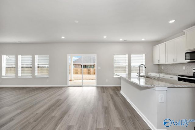 102 Gypsy Way, Toney, AL 35773