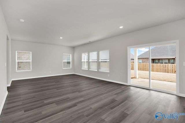 102 Gypsy Way, Toney, AL 35773