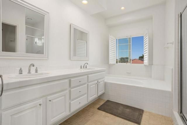 3325 Genoa Way 110, Oceanside, CA 92056