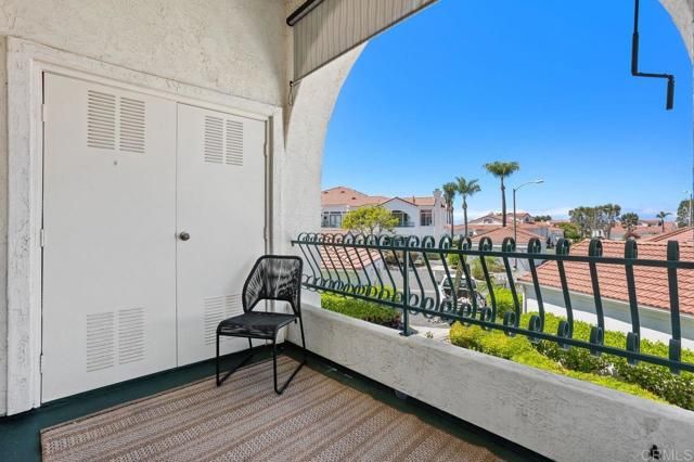 3325 Genoa Way 110, Oceanside, CA 92056