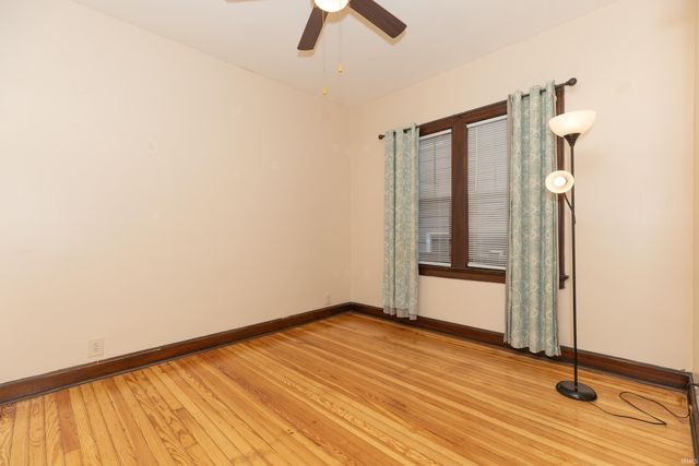 1024 Ravenswood Drive, Evansville, IN 47713