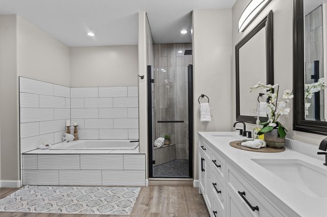 1016 10TH Street SE, Rio Rancho, NM 87124