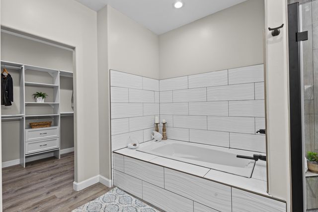 1016 10TH Street SE, Rio Rancho, NM 87124