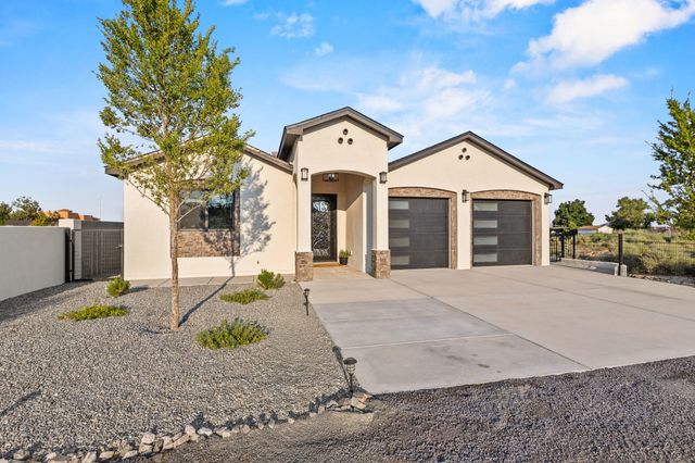 1016 10TH Street SE, Rio Rancho, NM 87124