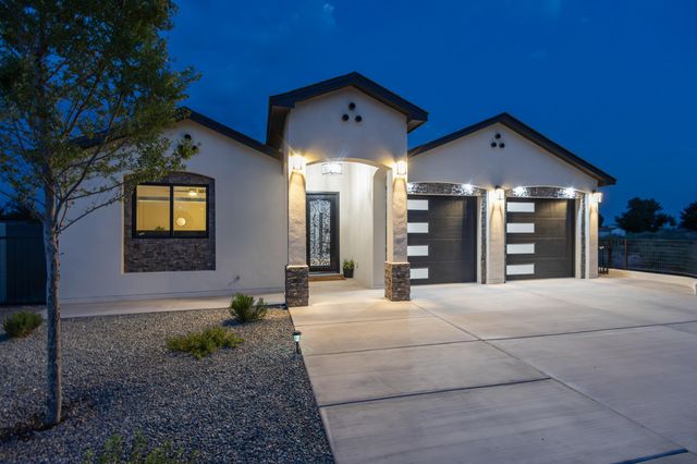 1016 10TH Street SE, Rio Rancho, NM 87124