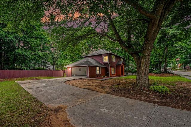 1103 To Lane Drive, Stone Mountain, GA 30083