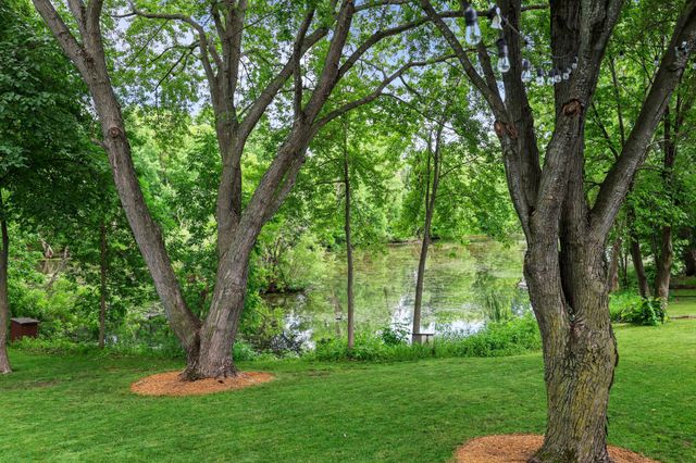 880 Pearl View Drive, Sauk Rapids, MN 56379