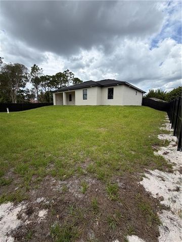 771 Courtland AVE S, Lehigh Acres, FL 33974