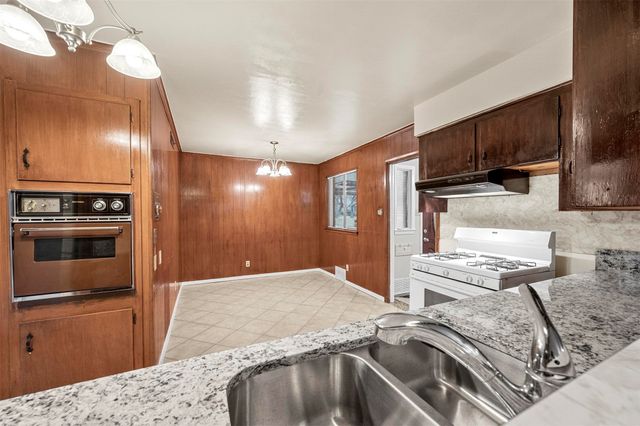 3414 Spruce Valley Lane, Dallas, TX 75233