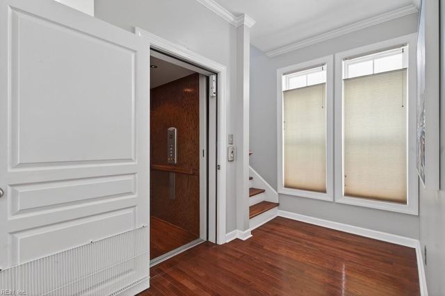 2304 Red Tide RD, Virginia Beach, VA 23451