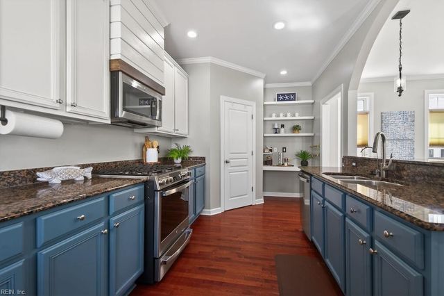 2304 Red Tide RD, Virginia Beach, VA 23451