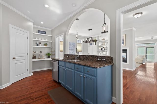 2304 Red Tide RD, Virginia Beach, VA 23451