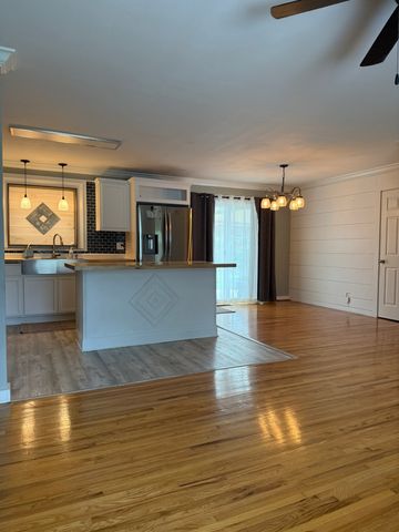 300 Clearview Dr, Smyrna, TN 37167