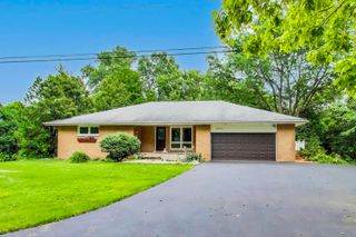 30975 N Blackhawk Trail, Grayslake, IL 60030