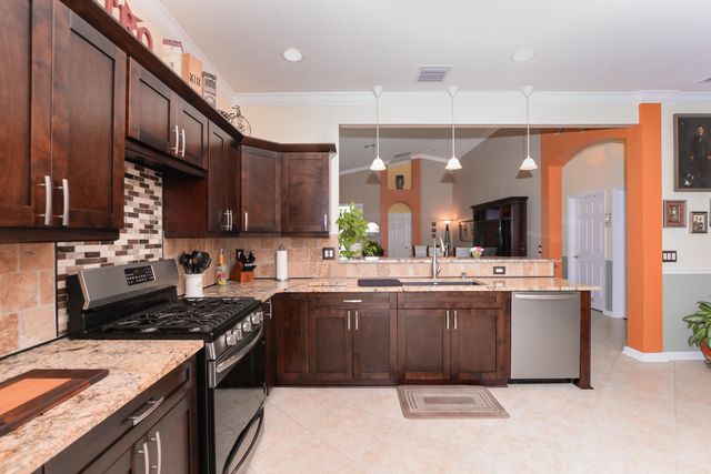 329 NW Treeline Trace, Port St. Lucie, Port St Lucie, FL 34986