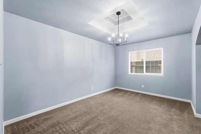 4665 W Ashcroft Avenue, Fresno, CA 93722