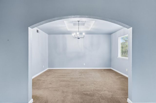 4665 W Ashcroft Avenue, Fresno, CA 93722