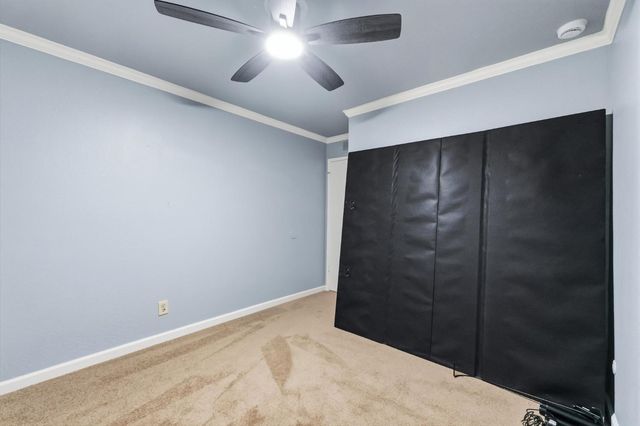 4665 W Ashcroft Avenue, Fresno, CA 93722