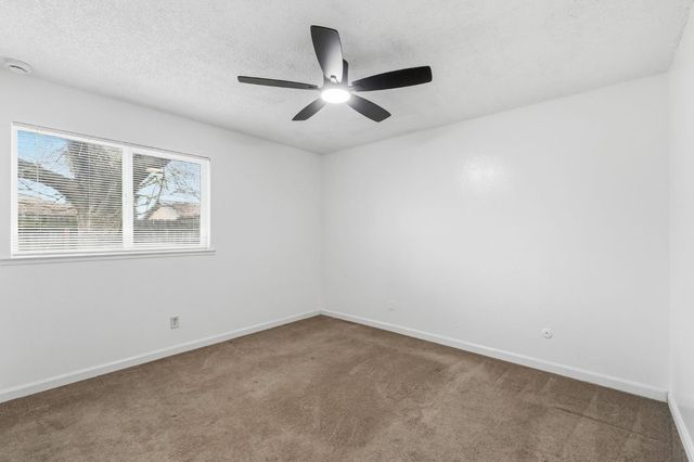 4665 W Ashcroft Avenue, Fresno, CA 93722