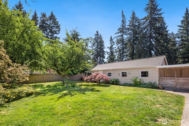 17904 8th Avenue NE, Shoreline, WA 98155