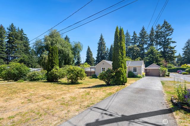 17904 8th Avenue NE, Shoreline, WA 98155