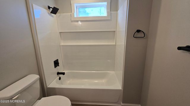 554 Lillie Road, Toms River, NJ 08753